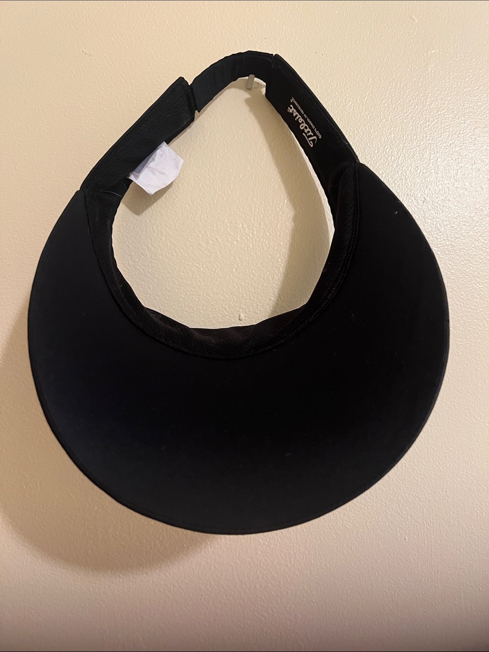 Titleist Black Visor with White Script Logo - Picture 3 of 6
